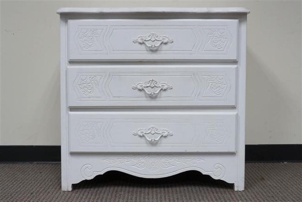 VICTORIAN STYLE WHITE PAINTED COMMODE  322633