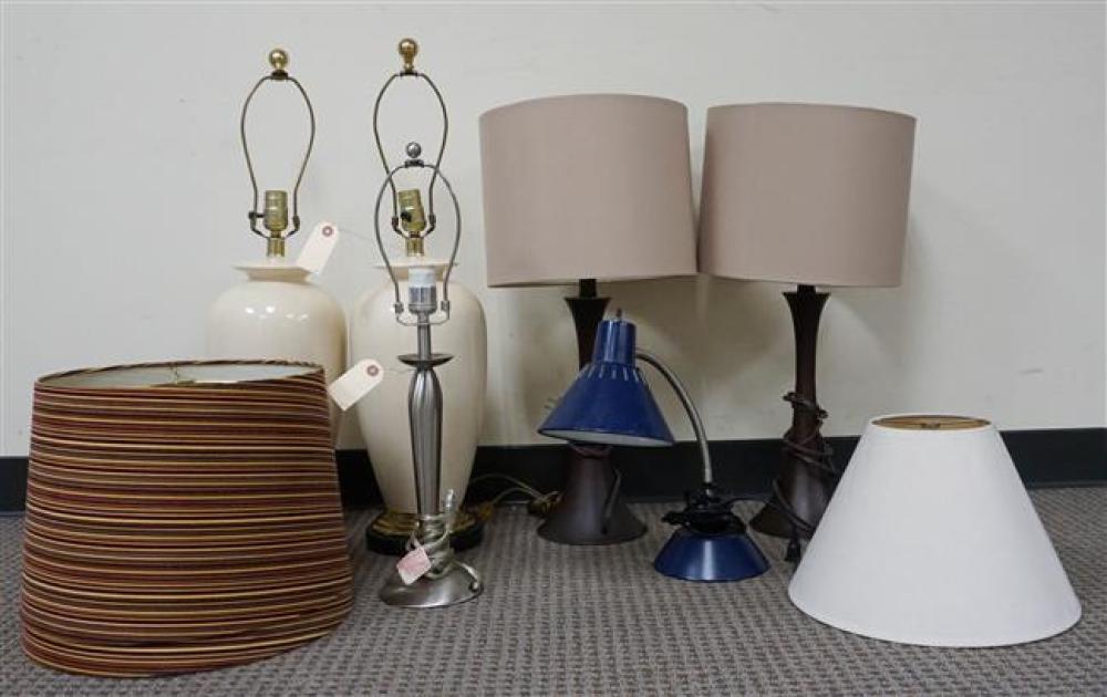 SIX ASSORTED TABLE LAMPSSix Assorted 32264e