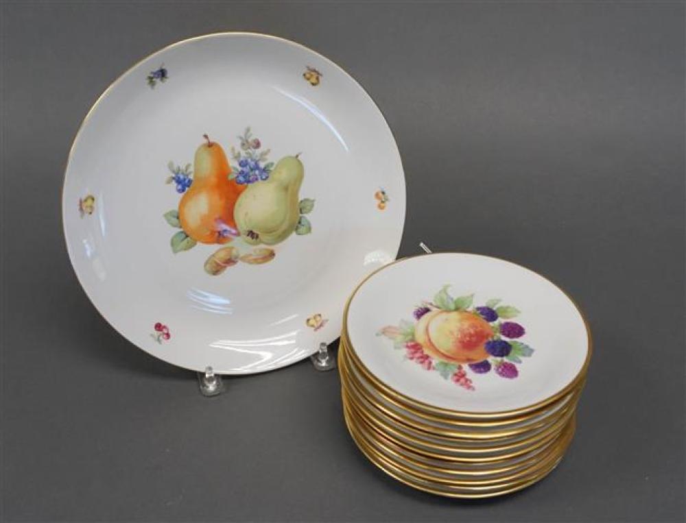 GERMAN PORCELAIN TWELVE-PIECE DESSERT