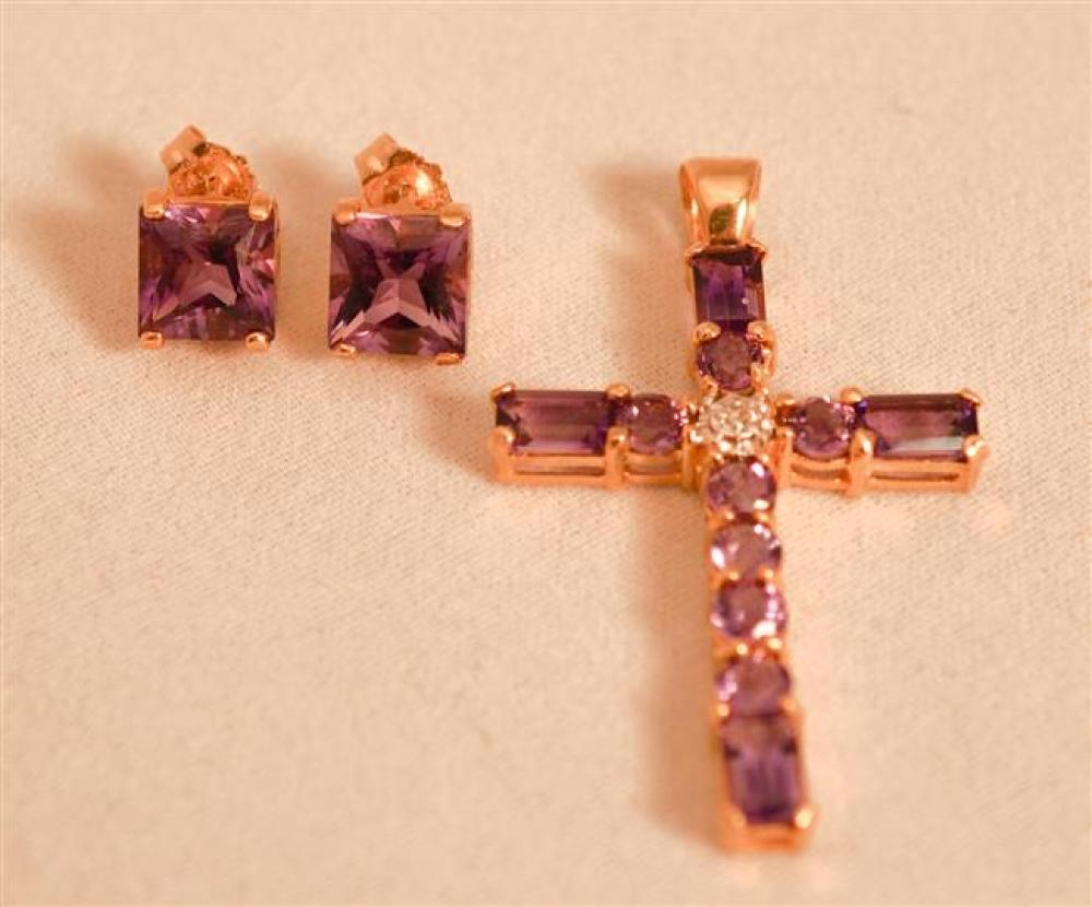 14 KARAT YELLOW GOLD AMETHYST CROSS  3226b6