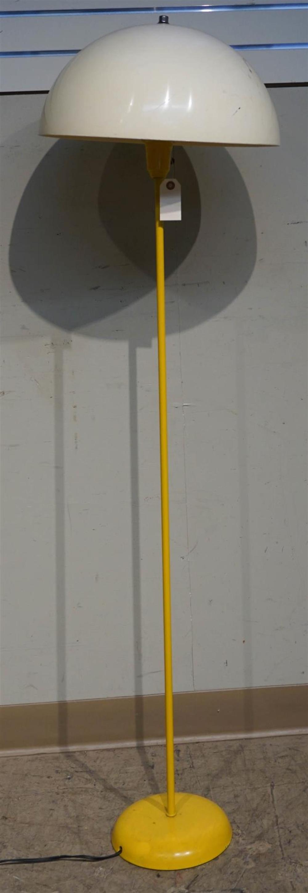 YELLOW ENAMELED METAL FLOOR LAMP 322738