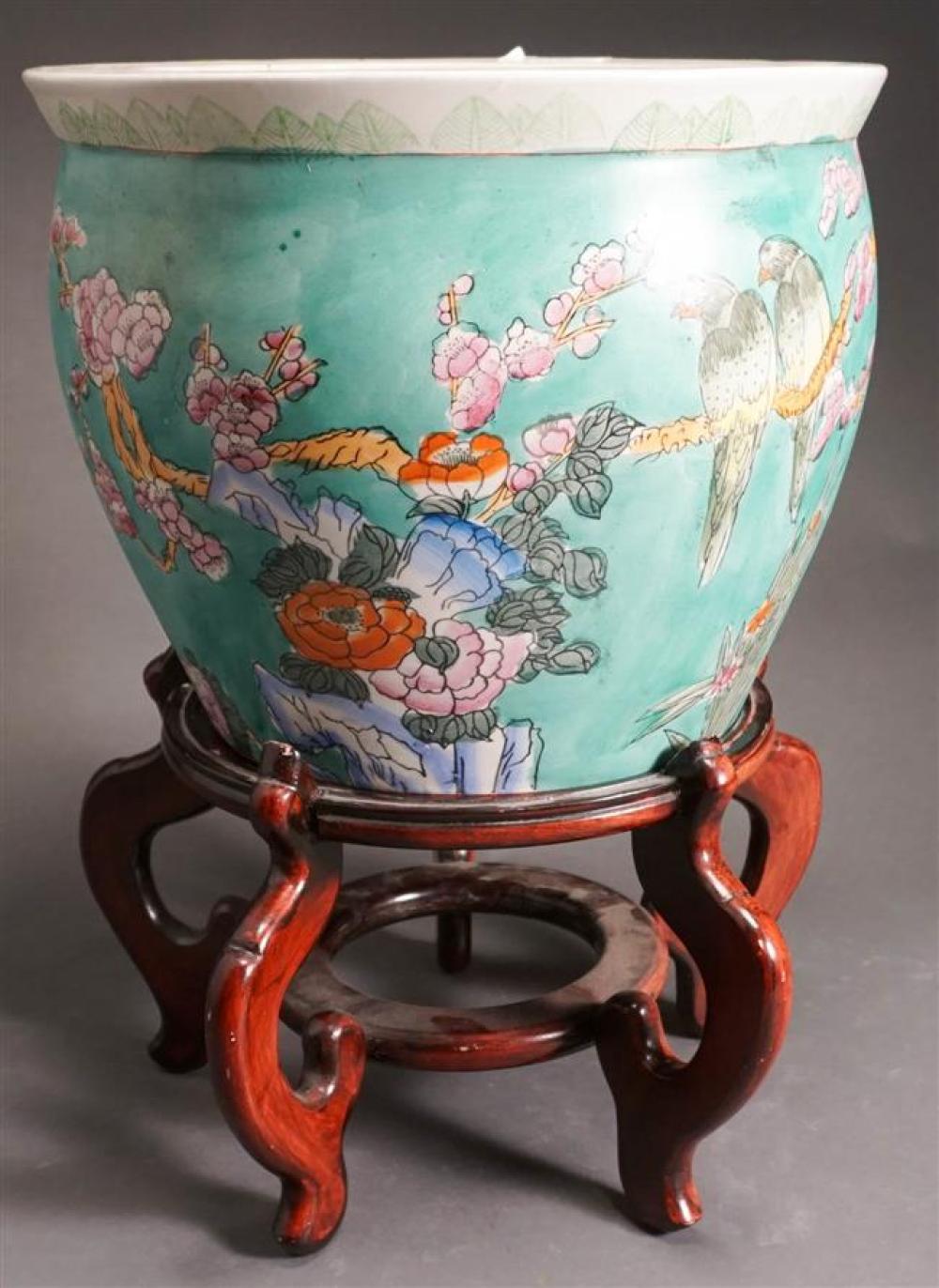 CHINESE BIRD AND FLOWER DECORATED 322860