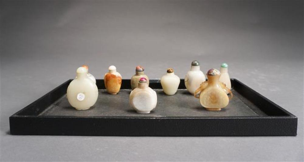 EIGHT CHINESE JADE AND HARDSTONE 3228c5