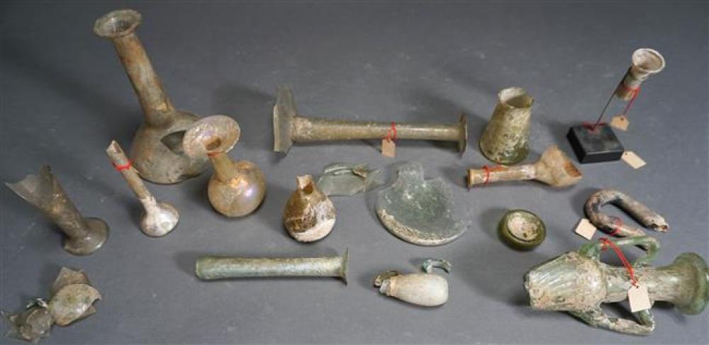 COLLECTION OF ANTIQUITY GLASS SHARDSCollection 322a0b