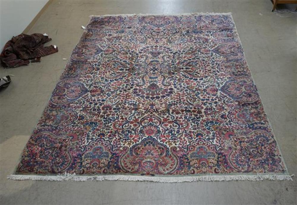 KERMAN RUG, 14 FT 2 IN X 9 FT 8