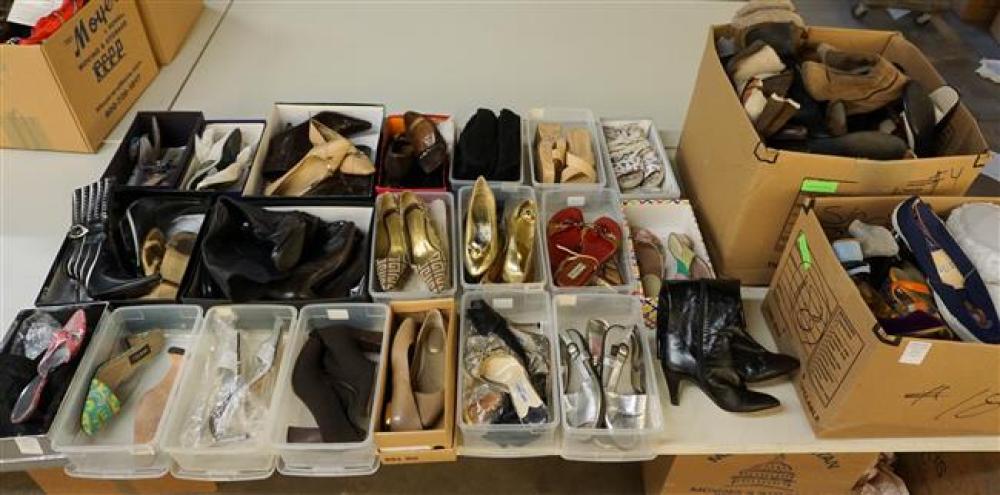 COLLECTION WITH LADIES SHOES AND 322c60