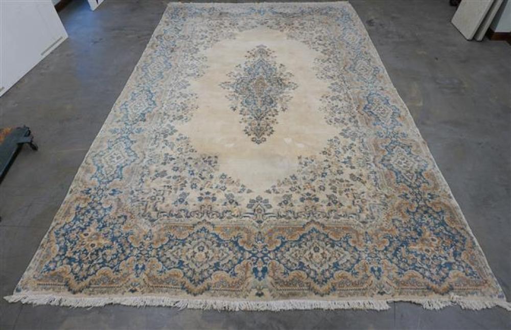 PASTEL KERMAN RUG, 19 FT 4 IN X