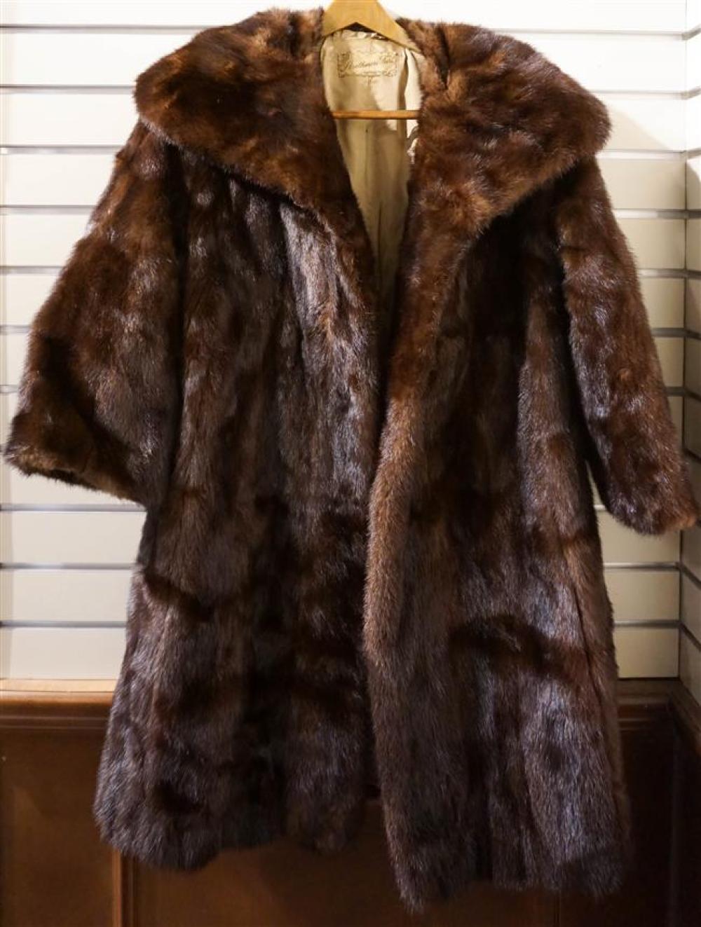 STRATHMORE FURS 3/4-LENGTH MINK