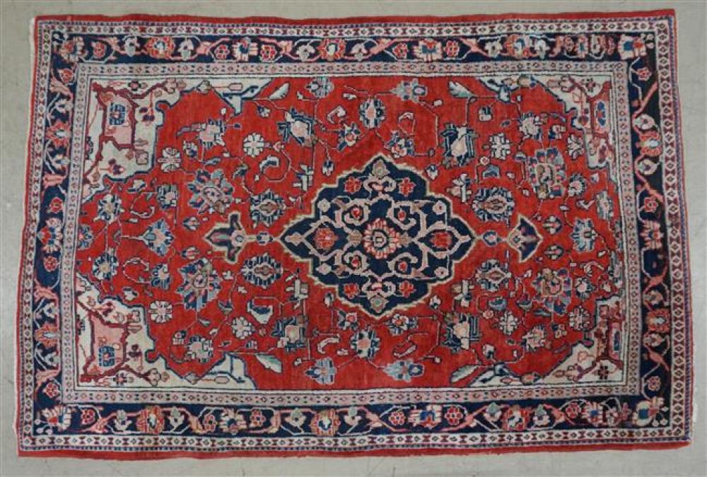 MAHAL RUG 6 FT 8 IN X 4 FT 4 INMahal 322e48