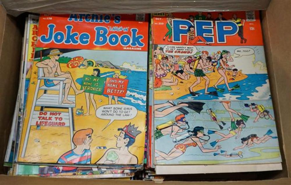 BOX WITH MOSTLY ARCHIE COMIC BOOKS  322e4d