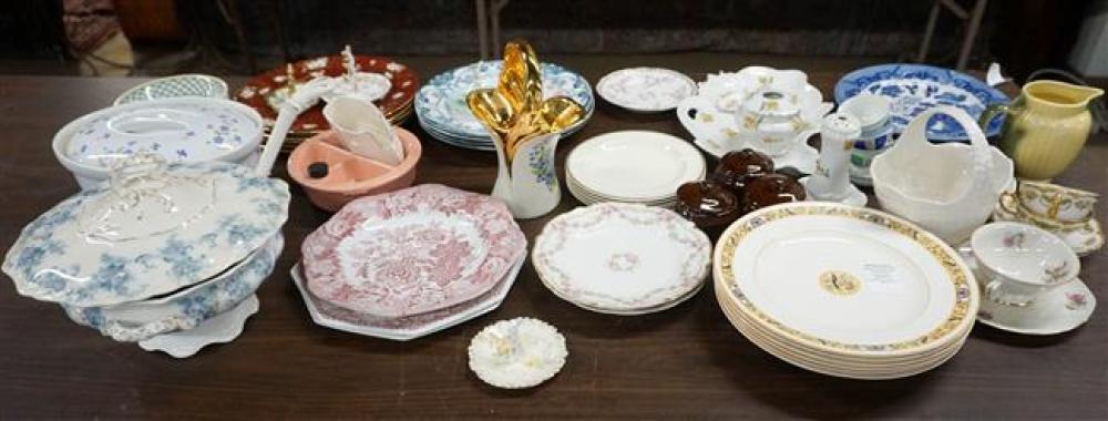 GROUP WITH LIMOGES BELLEEK AND 322e60