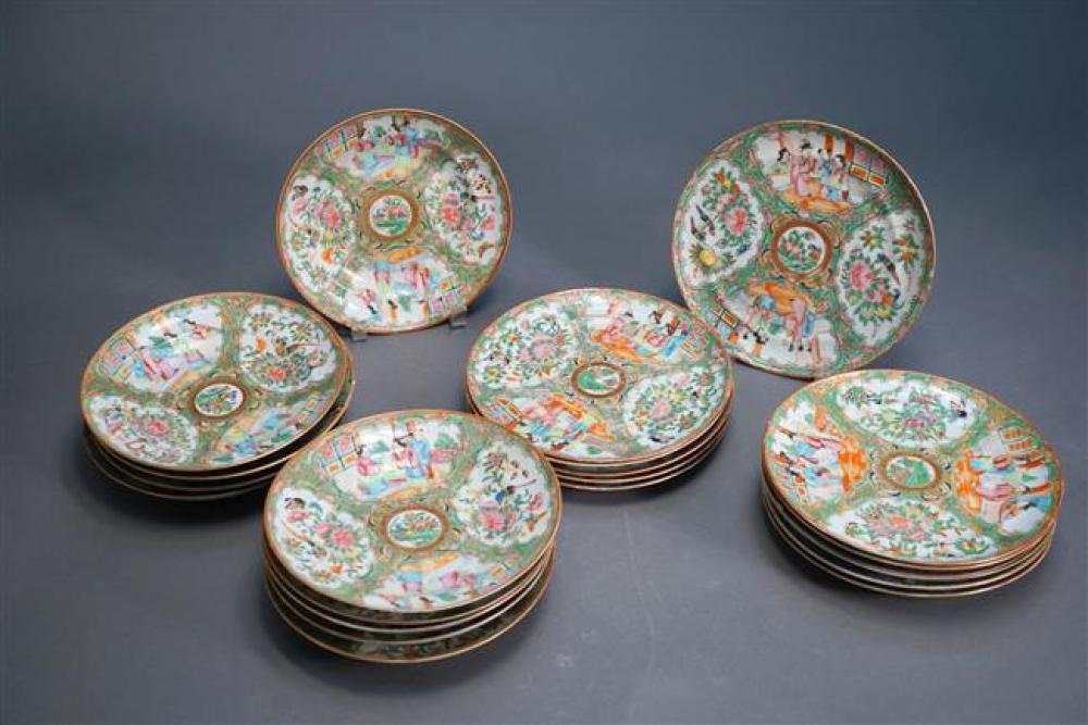 COLLECTION OF TWENTY-TWO CHINESE