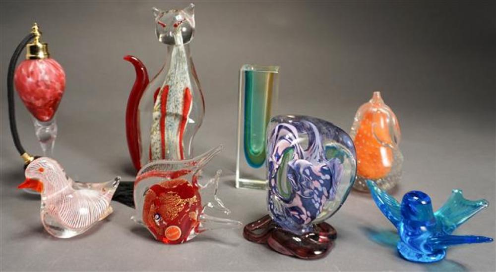 EIGHT MURANO AND OTHER ART GLASS 323060