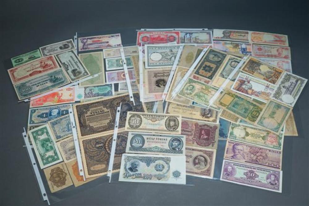 COLLECTION OF INTERNATIONAL CURRENCYCollection 32310f