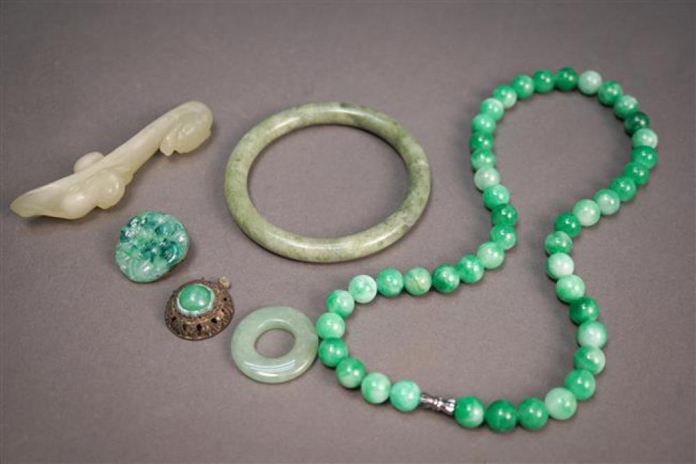 COLLECTION WITH JADE AND HARDSTONE 323127