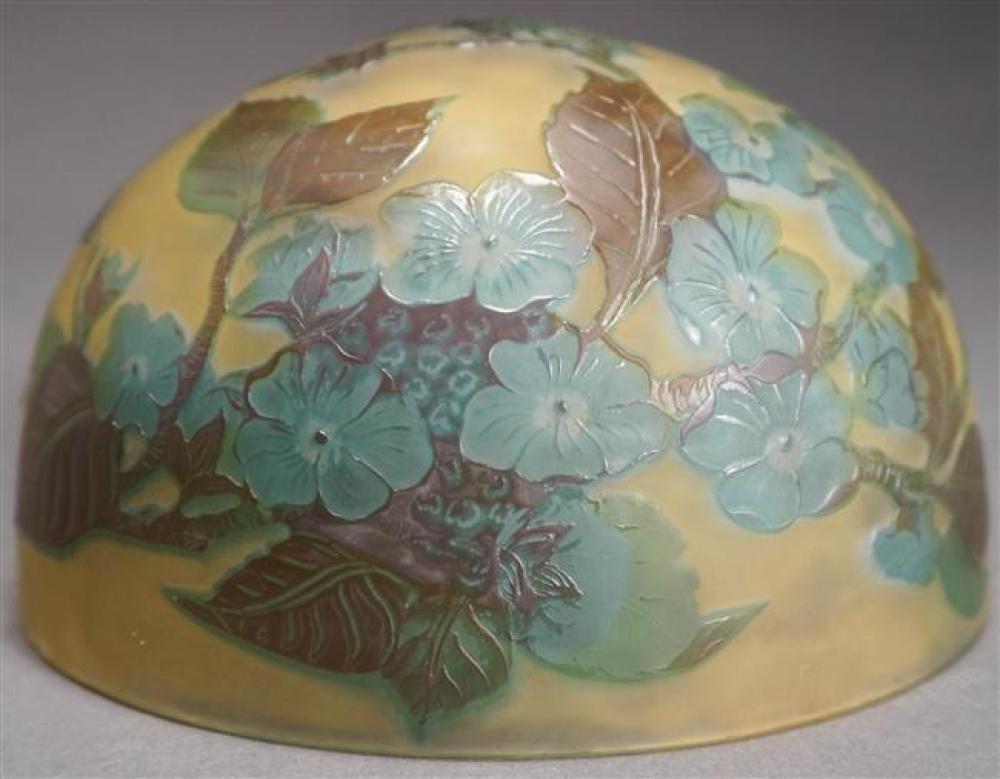 CAMEO GLASS DOMED LAMP SHADE H  32327c