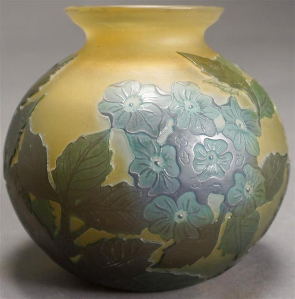 CAMEO GLASS VASE (CRACKED), H: