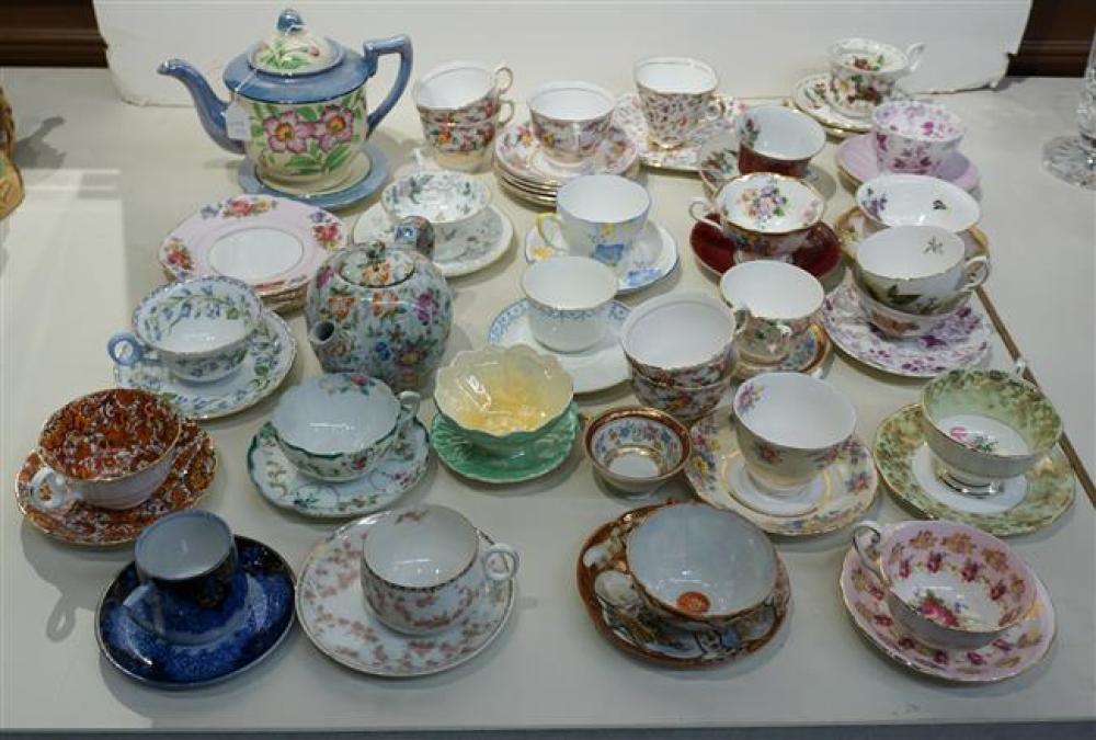 GROUP OF MOSTLY ENGLISH PORCELAIN