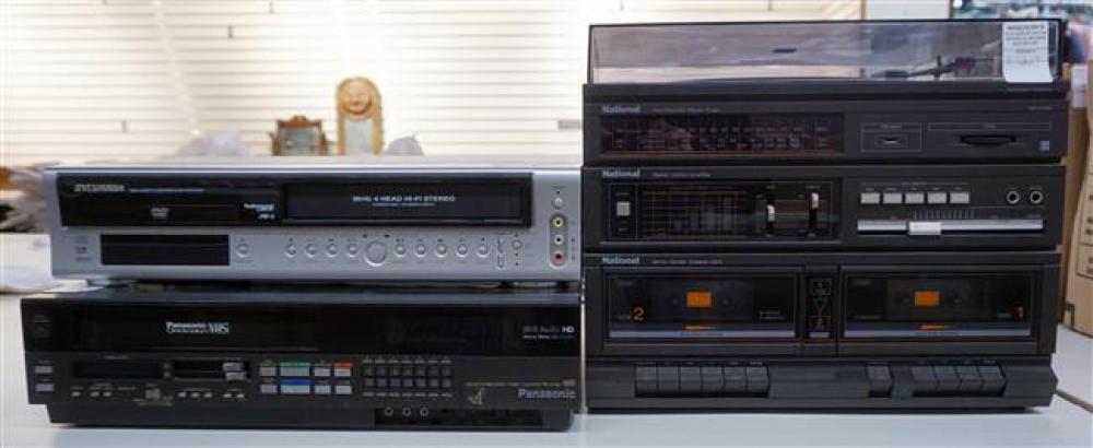 NATIONAL TABLE STEREO AND TWO DVD