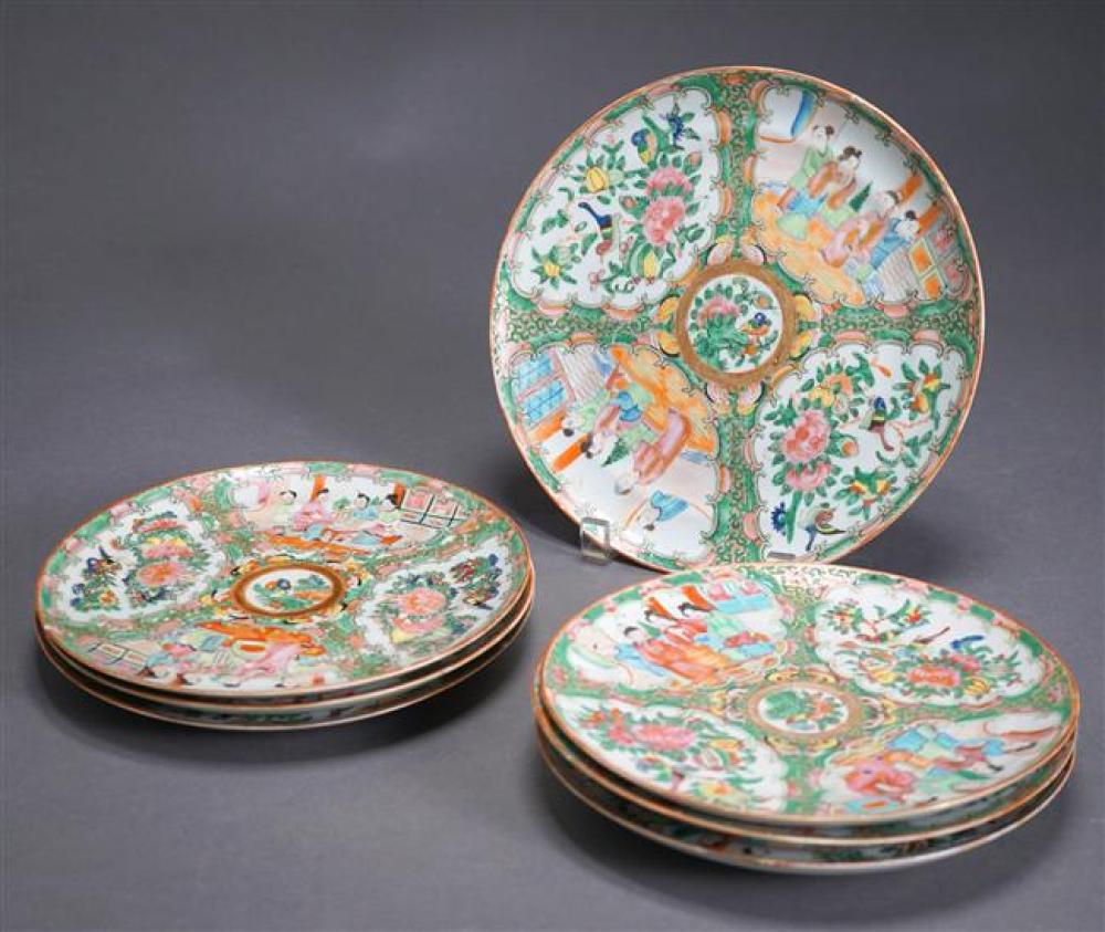 SEVEN CHINESE ROSE MEDALLION PLATES  323344