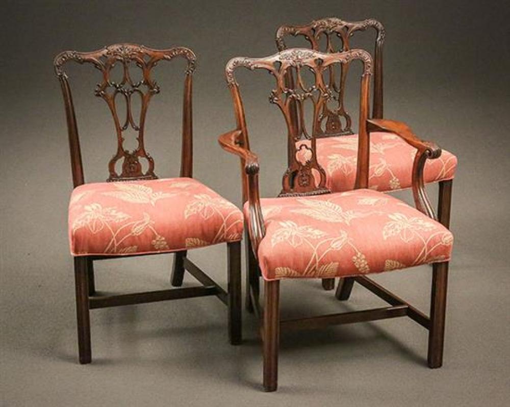 SET OF EIGHT GEORGE III STYLE MAHOGANY 320d8d