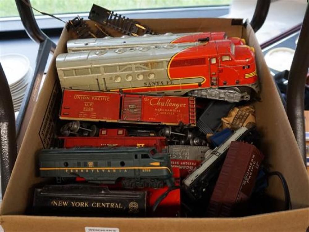 BOX WITH MOSTLY MARX H AND HO GAUGE 320e7a