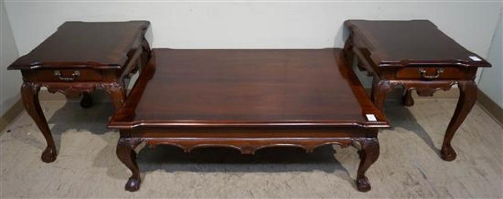 PAIR CHIPPENDALE STYLE MAHOGANY 320e88