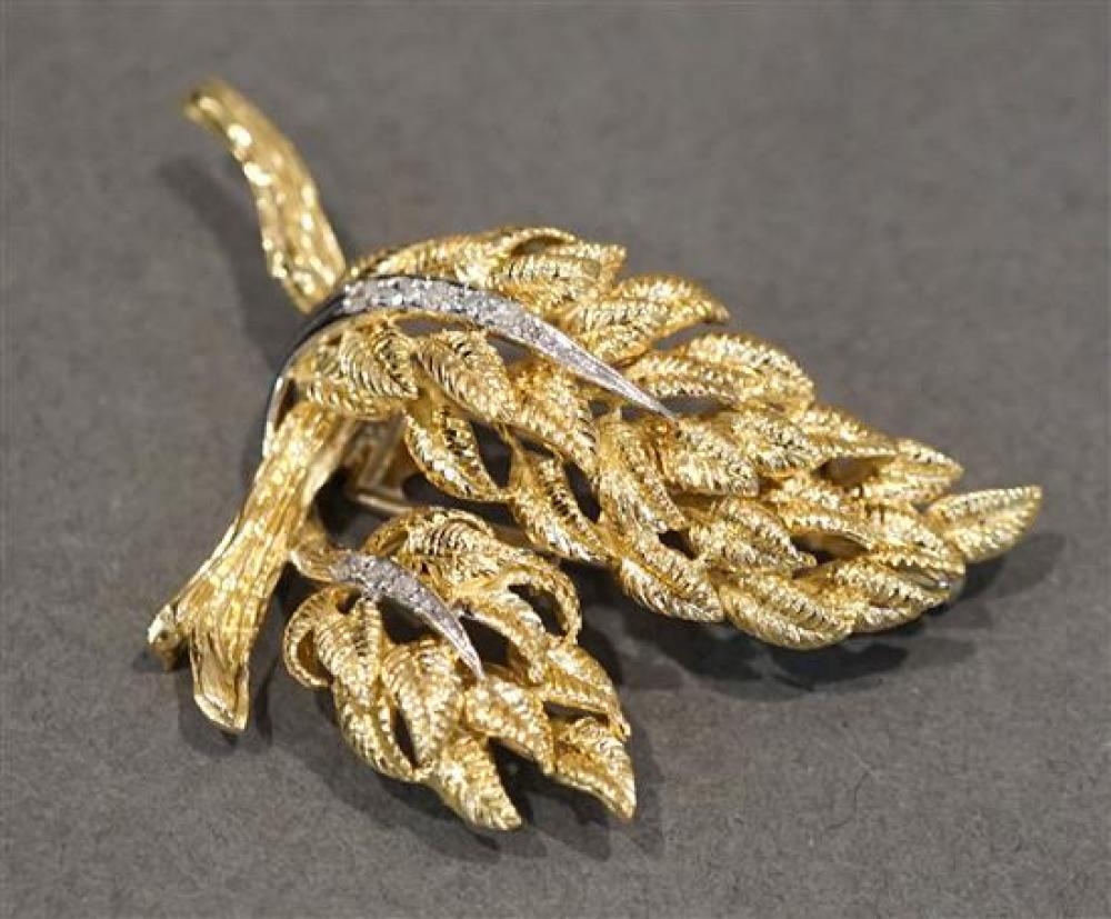 18-KARAT YELLOW-GOLD PIN, 8.5 DWT.18-Karat