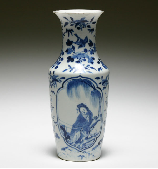 Japanese blue and white porcelain vase