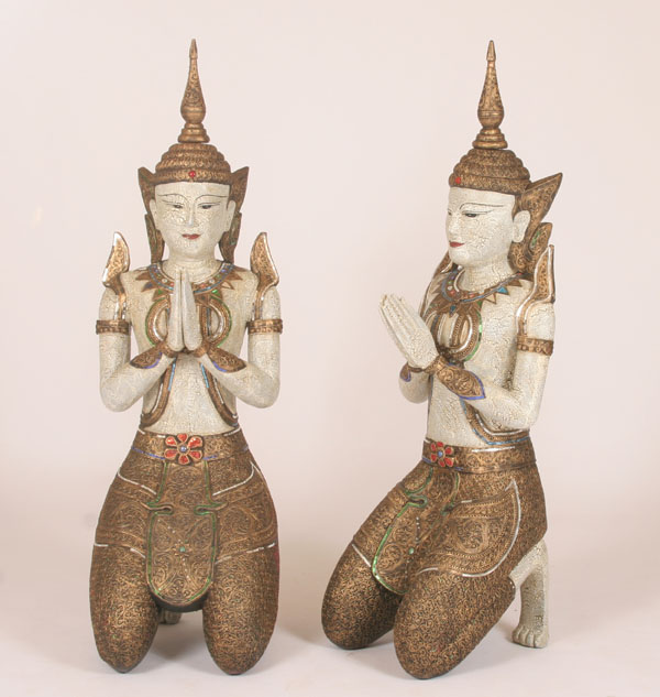 Large Thai temple goddesses wood 501a9