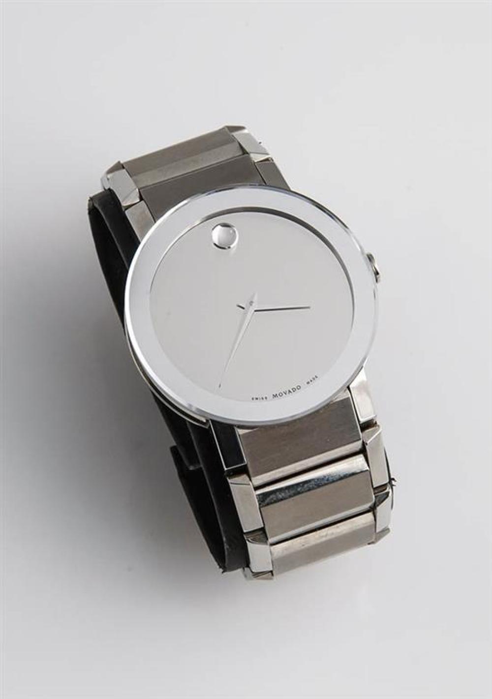 GENTLEMANS STAINLESS STEEL QUARTZ WRISTWATCH,