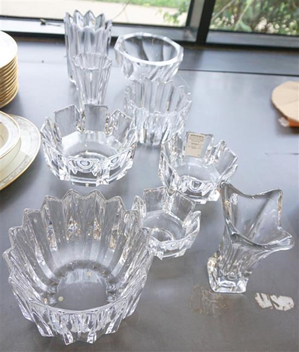 EIGHT ORREFORS CRYSTAL BOWLS AND