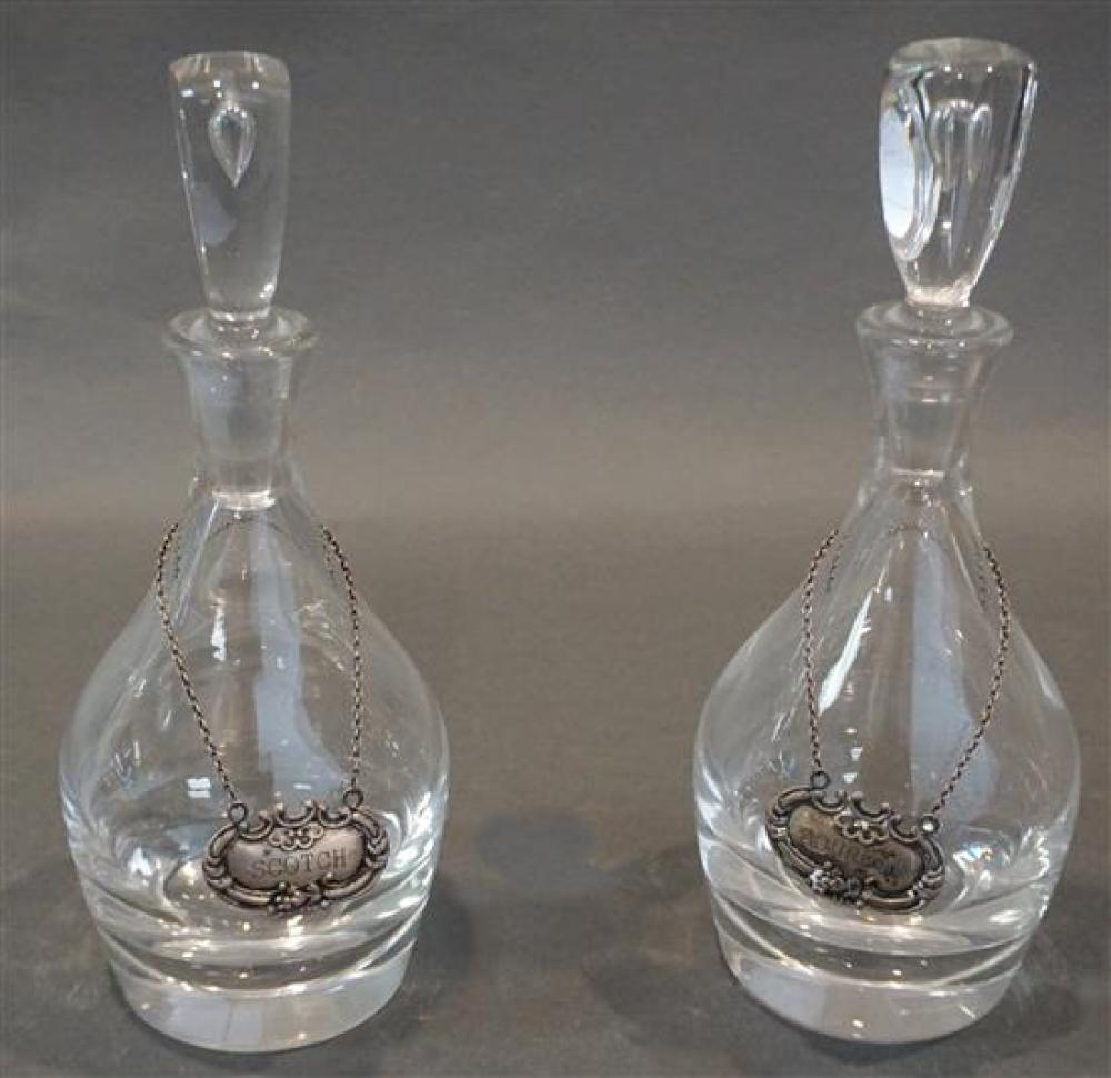 PAIR OF STEUBEN CLEAR CRYSTAL DECANTERS 3212d0