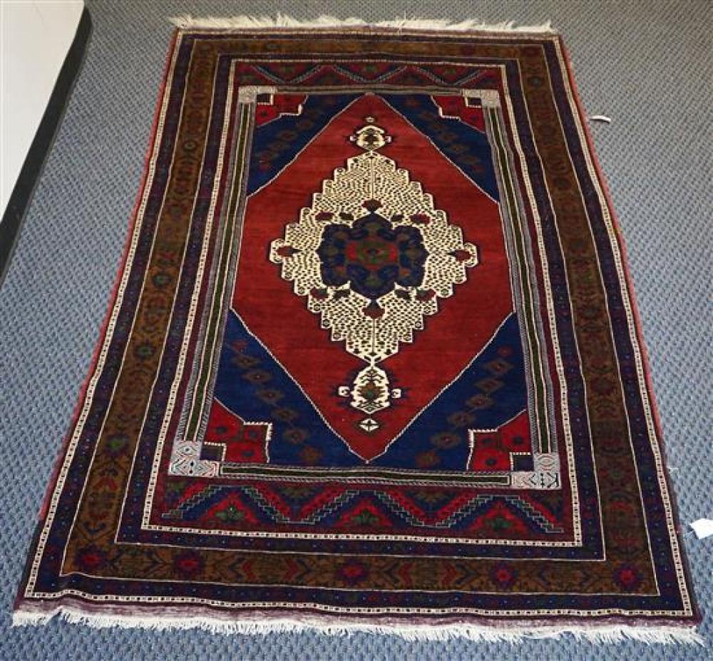 TURKISH RUG, 5 FT 4 IN X 9 FTTurkish