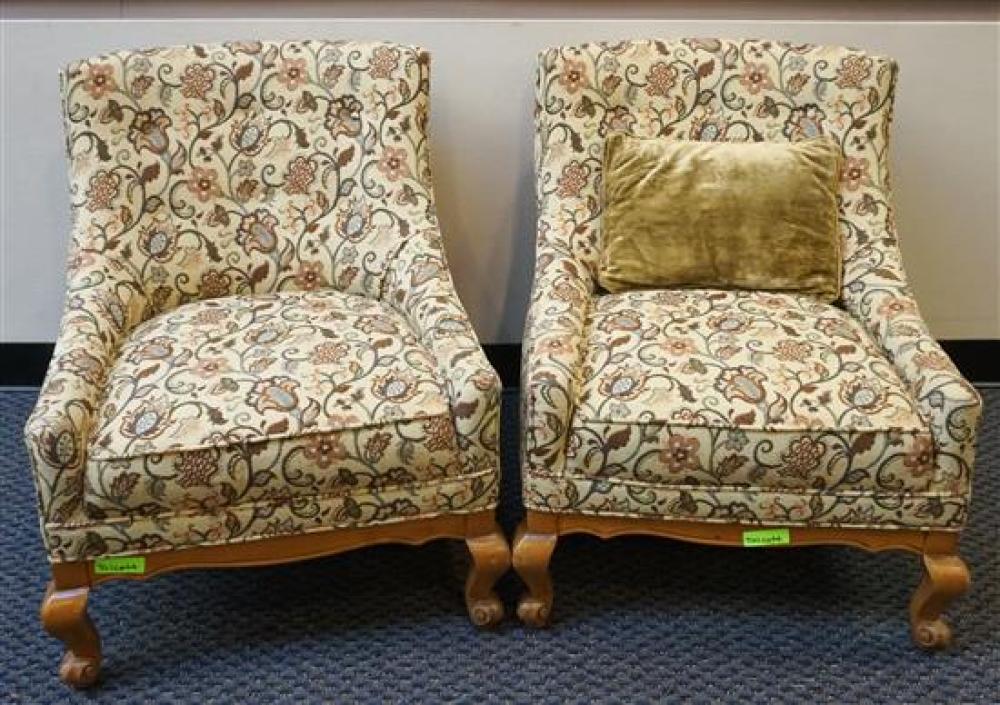 PAIR OF VICTORIAN STYLE UPHOLSTERED 3214c3