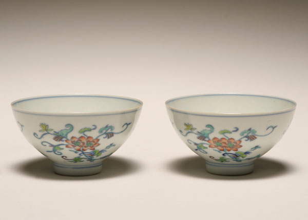 Pair of Chinese Qing Dynasty porcelain 50214