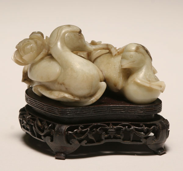 Chinese gray white jade carving 5021c