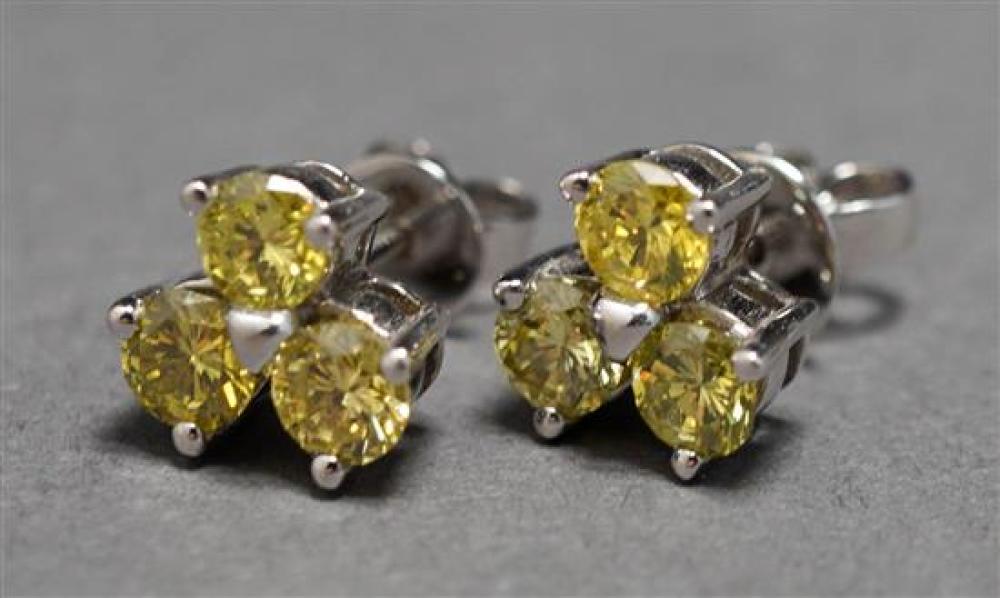 PAIR 18 KARAT WHITE GOLD YELLOW