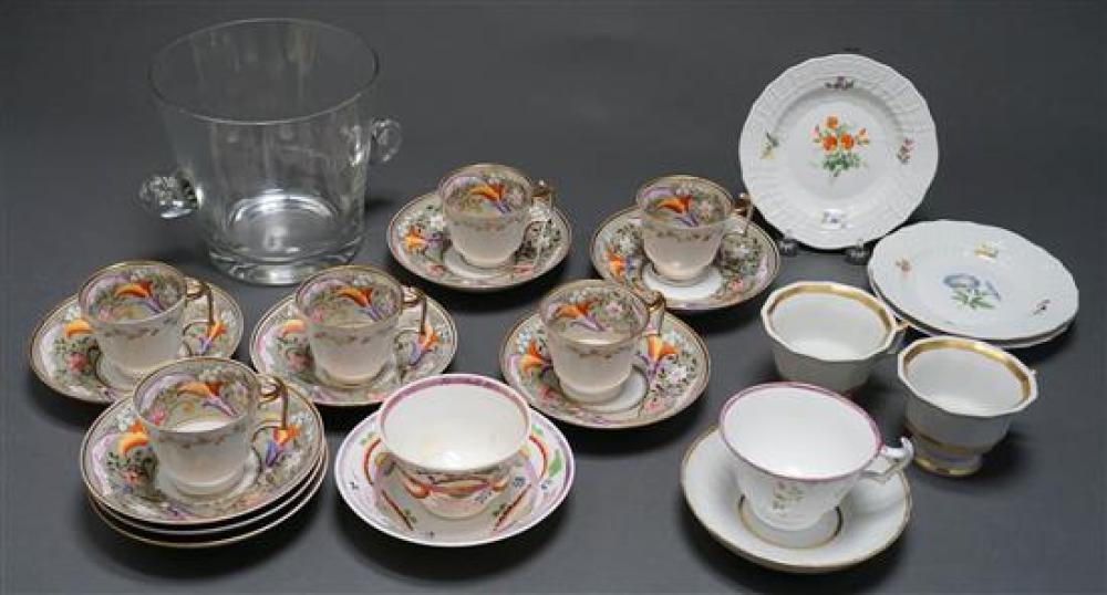 TWENTY-THREE EUROPEAN PORCELAIN