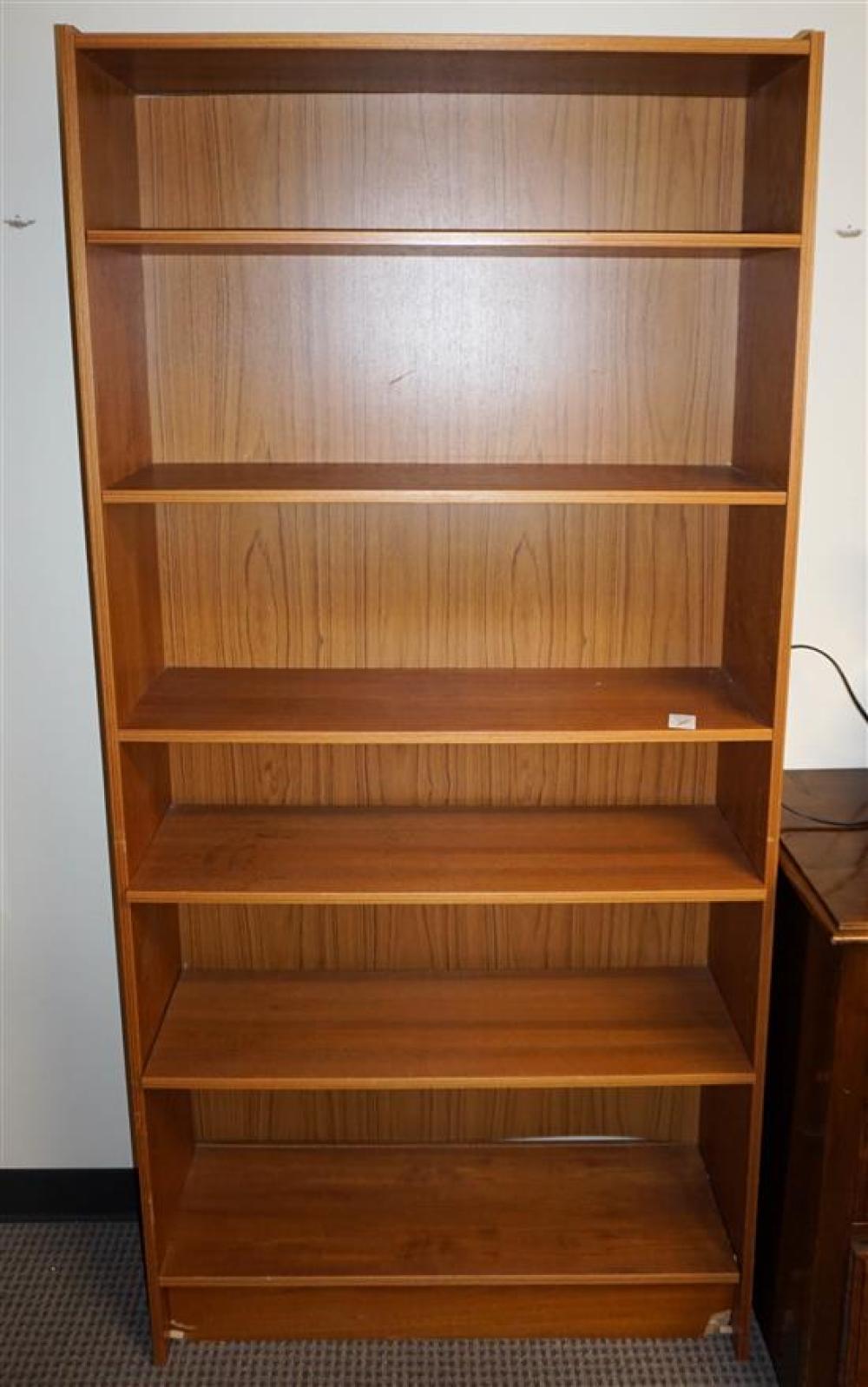 MID-CENTURY MODERN TEAK BOOKCASE,