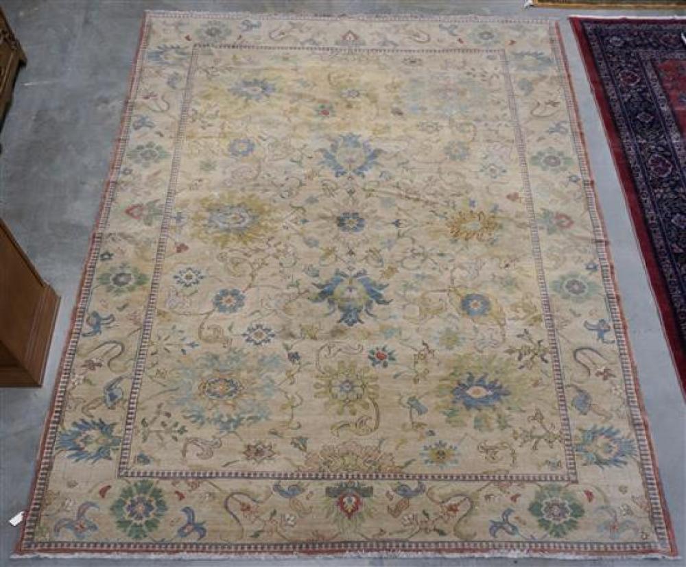 TURKISH RUG, 13 FT X 9 FT 3 INTurkish