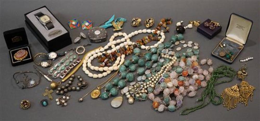 COLLECTION WITH SEMI-PRECIOUS BEAD