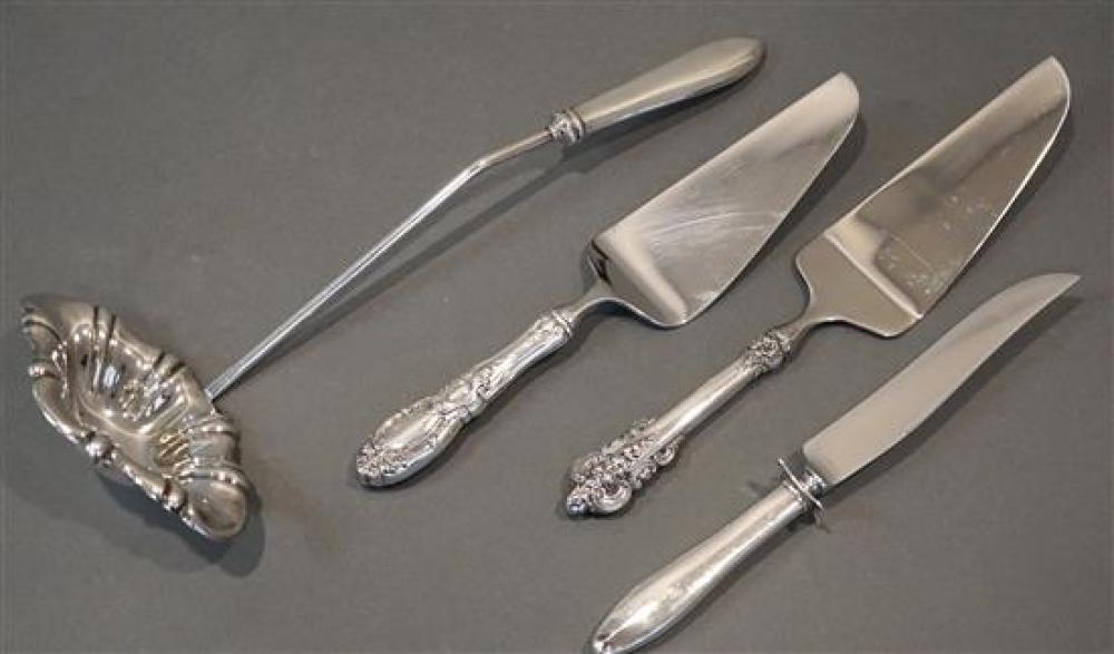 FOUR AMERICAN STERLING SILVER HANDLE