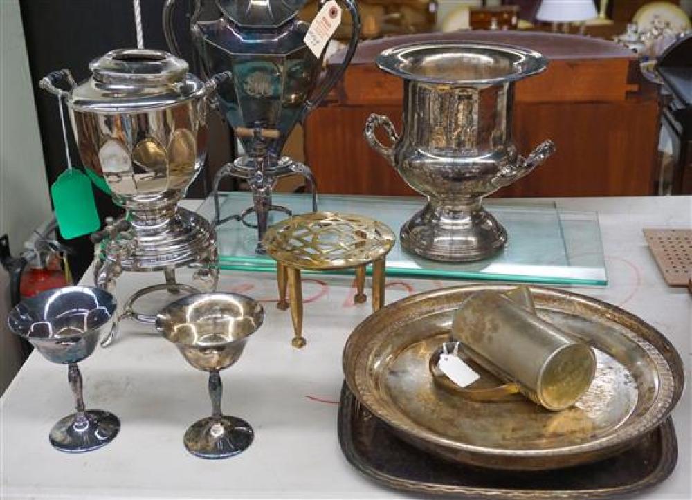 GROUP WITH ASSORTED SILVER PLATE  321b06