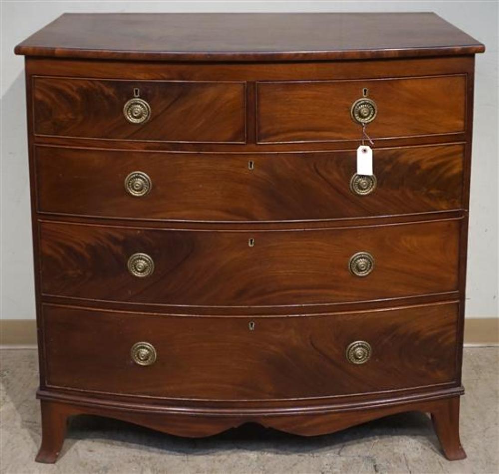 GEORGE III MAHOGANY BOW FRONT CHEST  321b48