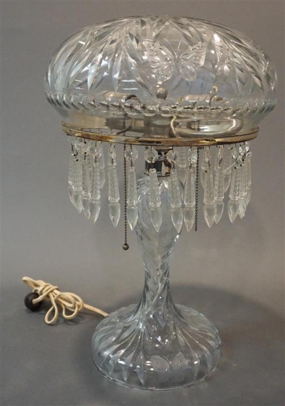 CUT AND ETCHED CRYSTAL LAMP WITH