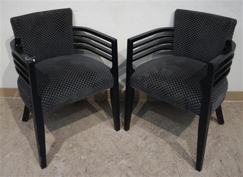 PAIR CONTEMPORARY UPHOLSTERED CHAIRSPair 321bce