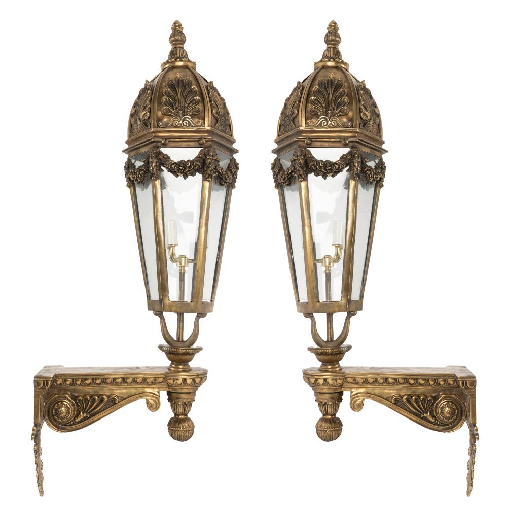 PAIR OF NEOCLASSICAL STYLE GILT 32441c