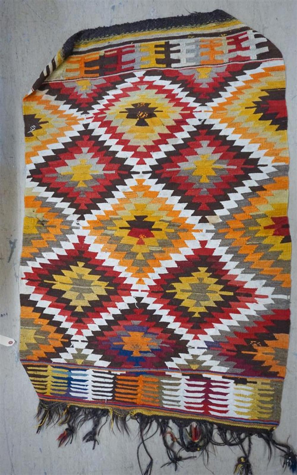 KILIM RUG 4 FT 3 IN X 3 FT AND 3244ae