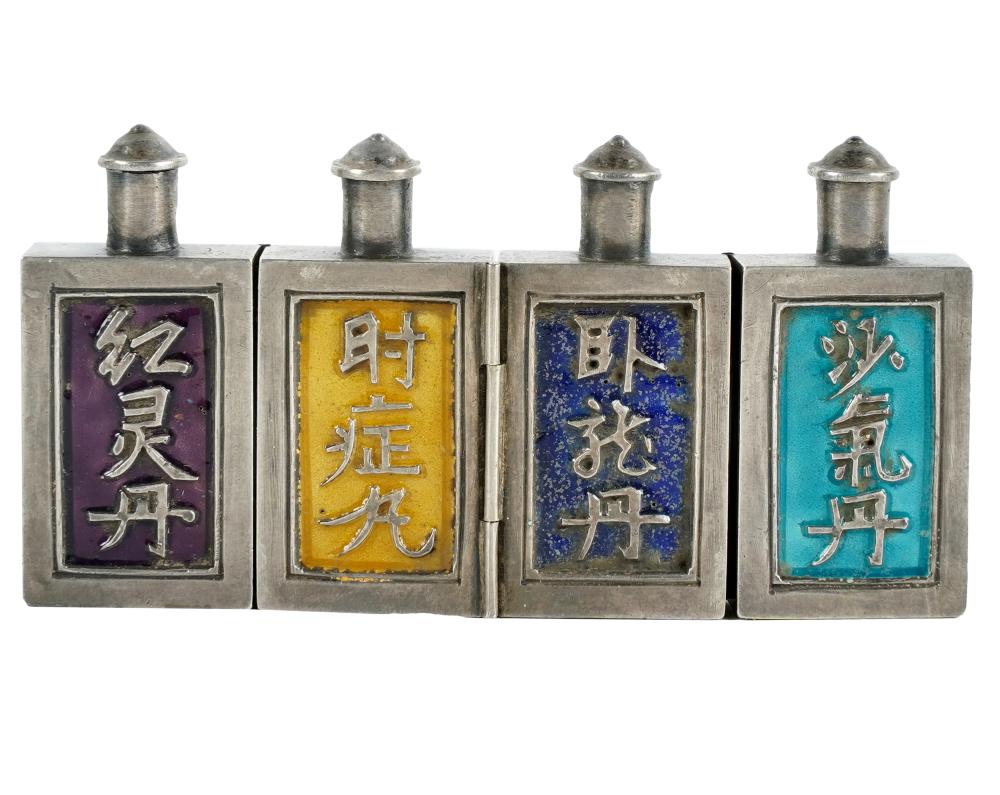 SET OF CHINESE SILVER HINGED SNUFF 3244e4